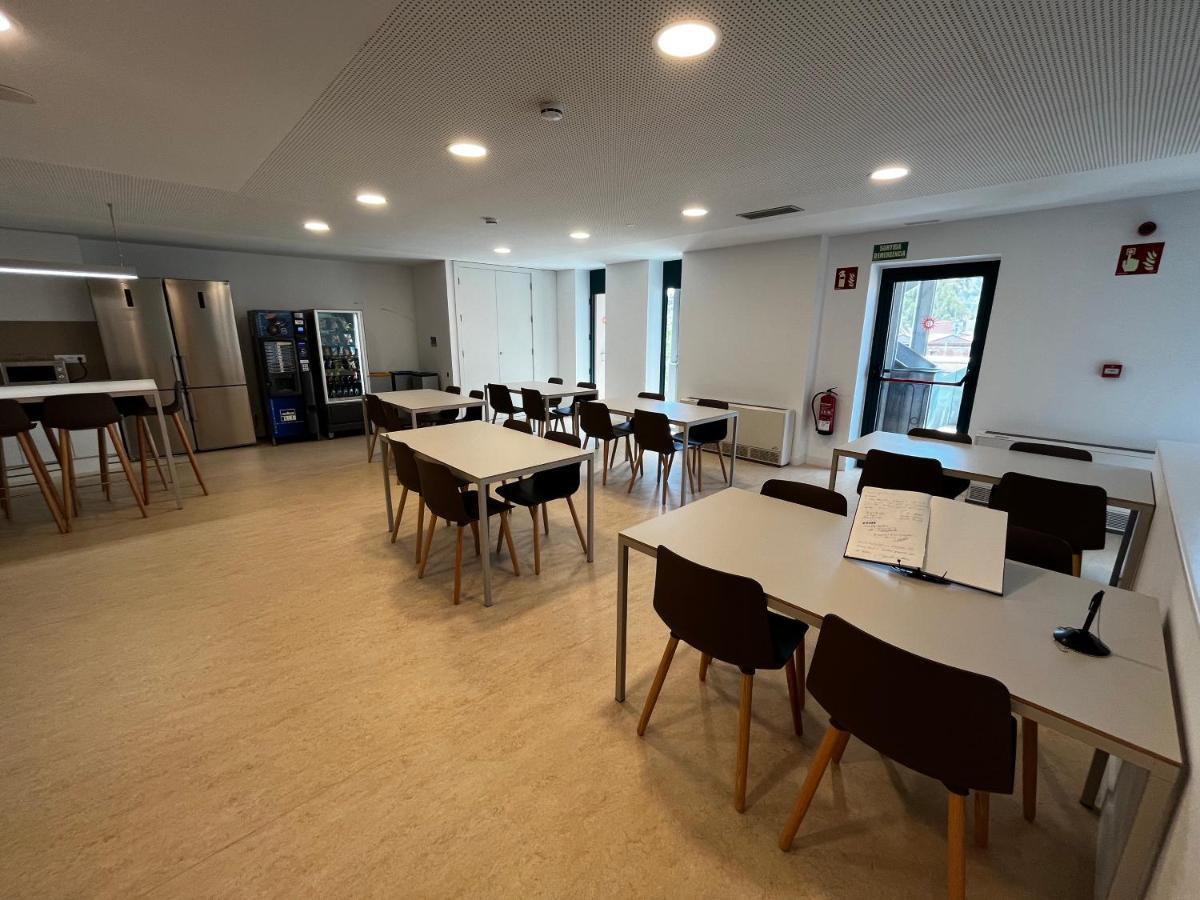 Cal Maco Alberg I Centre De Visitants Igualada Exterior photo